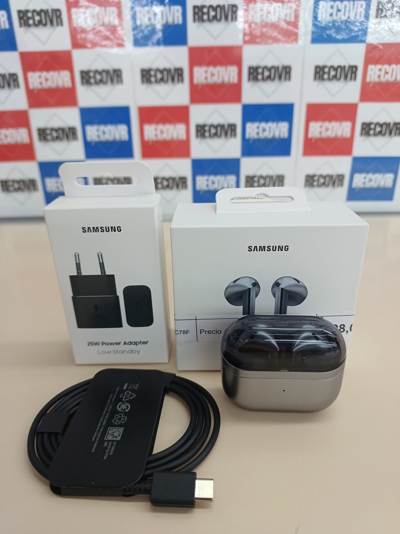 Auriculares Galaxy Buds3 + Cargador InalámbricosSamsung