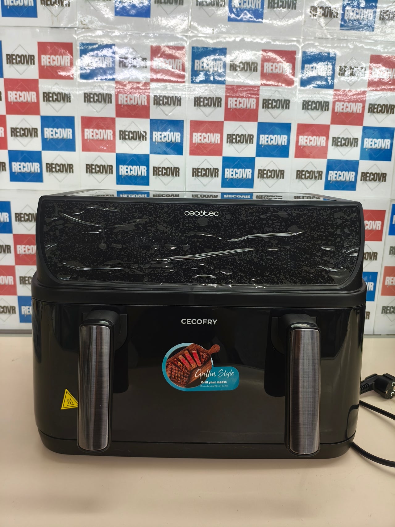 Cecotec Freidora de Aire sin Aceite de 10L con Doble Resistencia, Plancha, Grill, Air Fryer Cecofry&Grill Duoheat 10000. 2800W, Pared Divisoria Móvil, Temperatura Regulable 40-200°C, 10 Menús