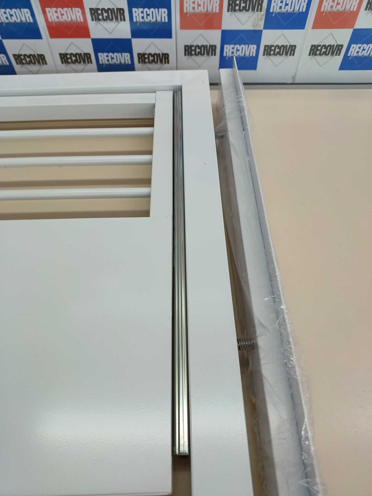 Kit de unión universal lavadora-secadora con bandeja y correa Nisorpa