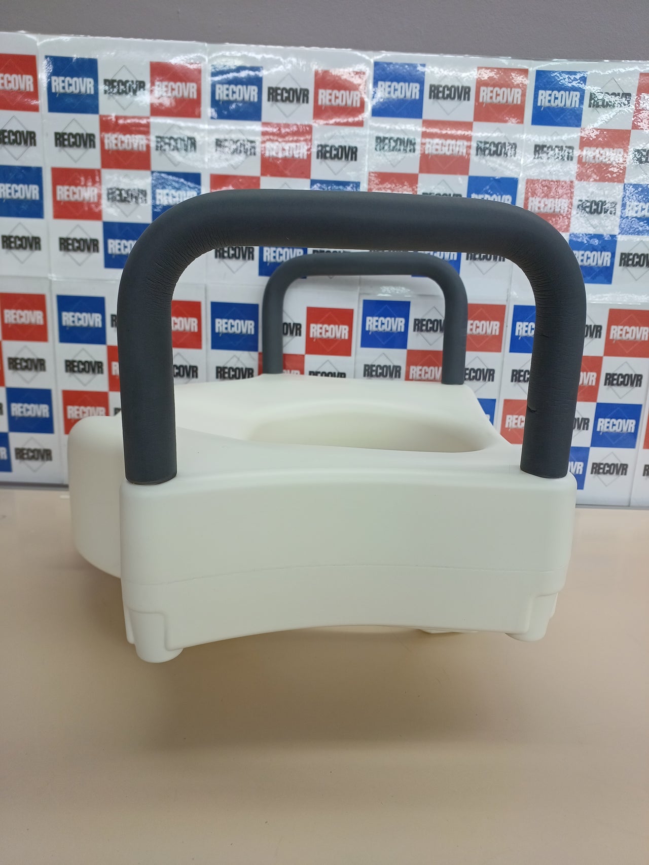 Mobiclinic, Elevador wc, Cibeles, Asiento de inodoro, Marca española, Reposabrazos acolchados, Con asas, Ayudas para el baño, Personas mayores, Discapacidad, Movilidad reducida, Confort, 10 cm