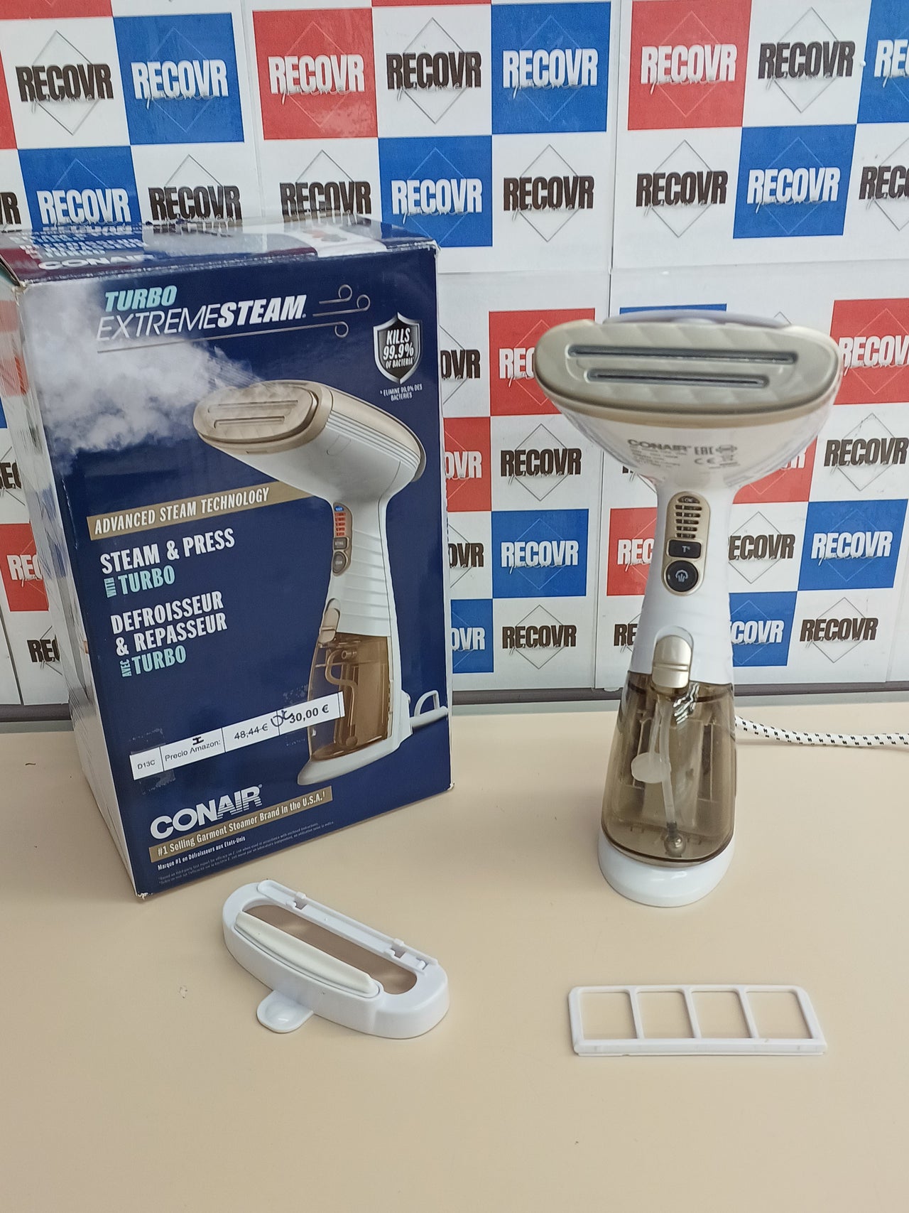 Plancha vapor vertical 1560W 20 min tanque 230 ml - Conair GS59XE