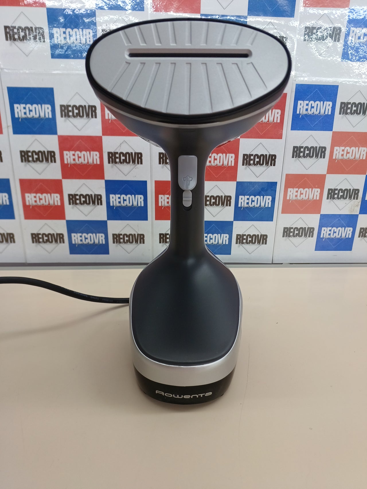 Plancha Vertical Rowenta Access Steam+ DR8150 1600W