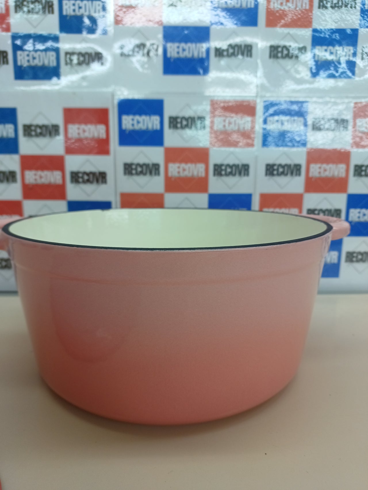 Olla hierro fundido esmaltada Ø28 cm rosa – Overmont