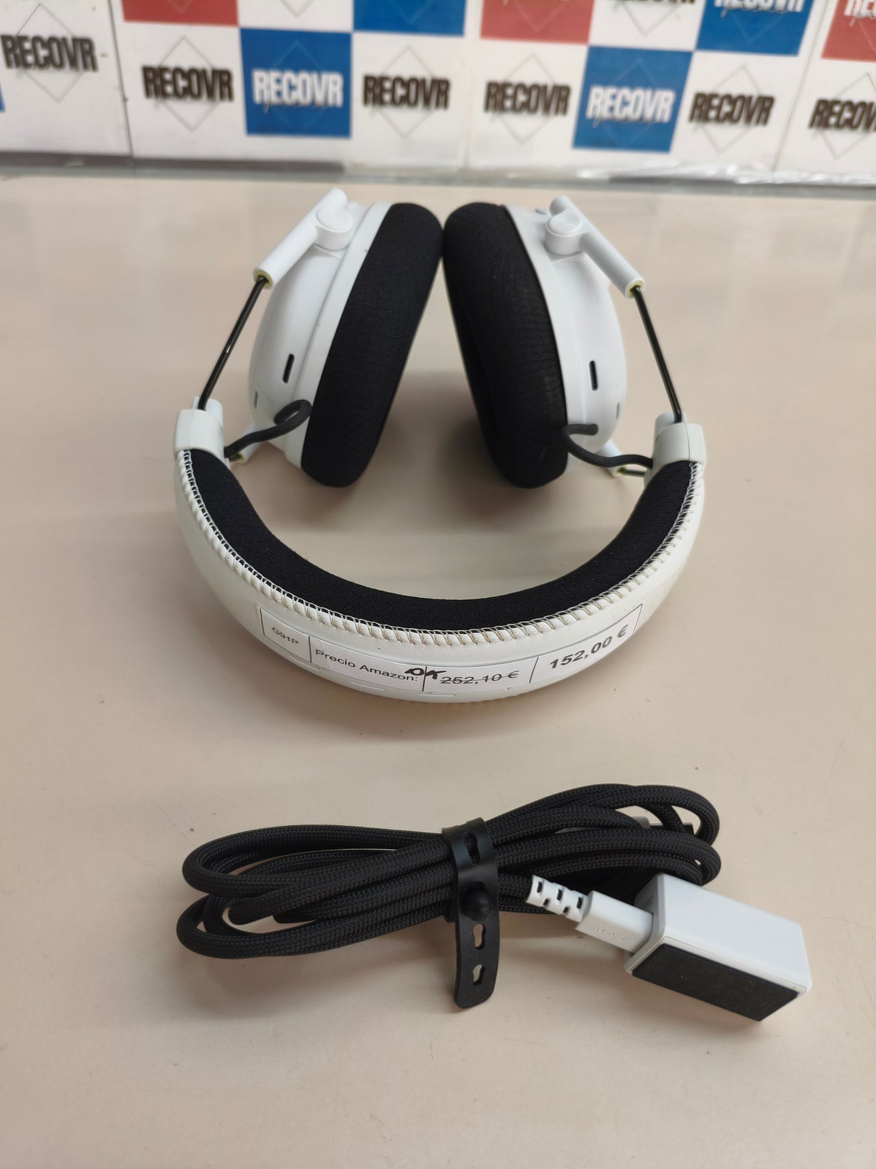 Razer BlackShark V3 Pro, auriculares gaming, ANC, 50 mm, blancos
