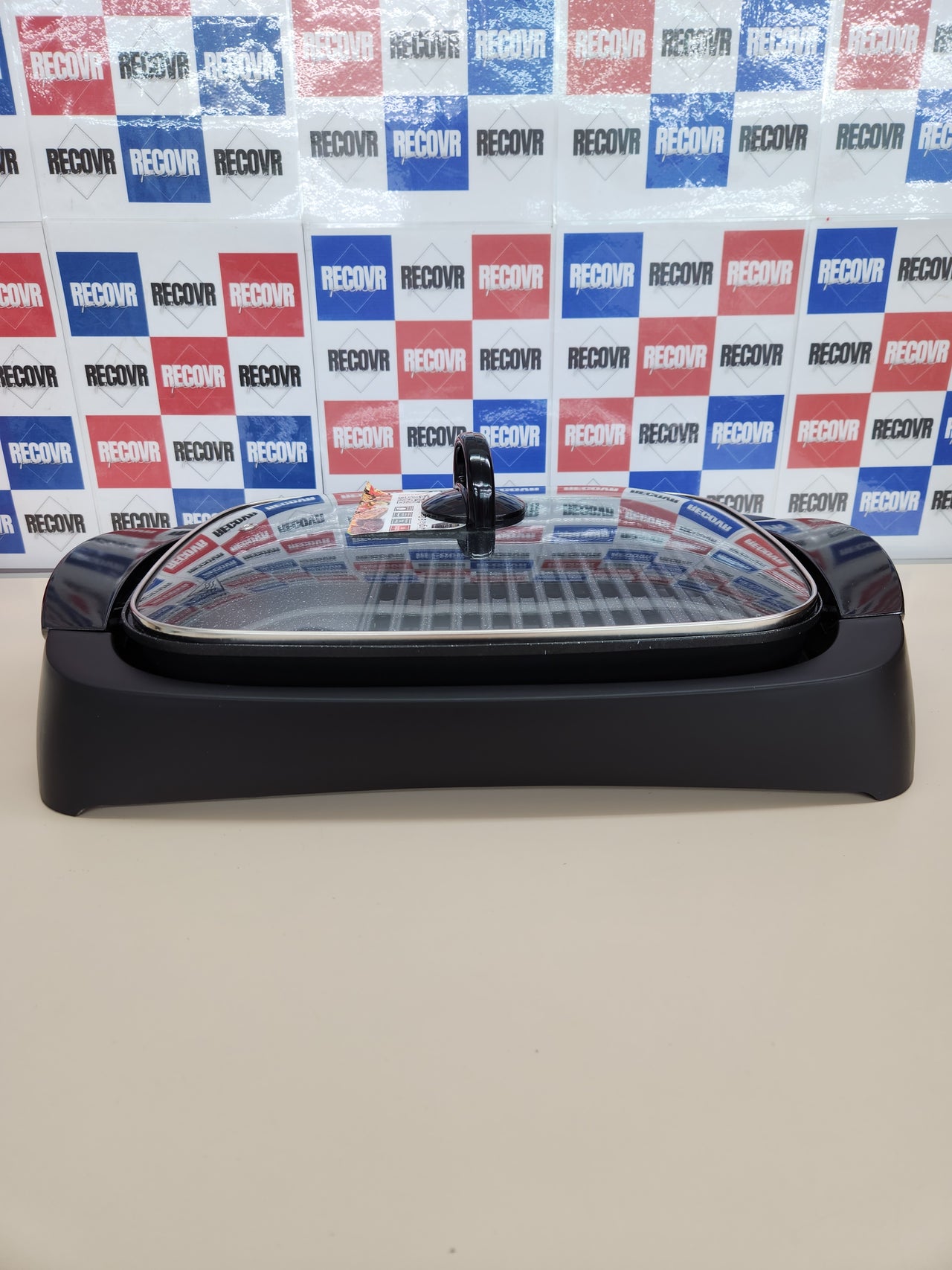 Girmi BQ90 Griglia & Barbecue - Tapa de vidrio templado, ajuste de temperatura, 2200 W, negro