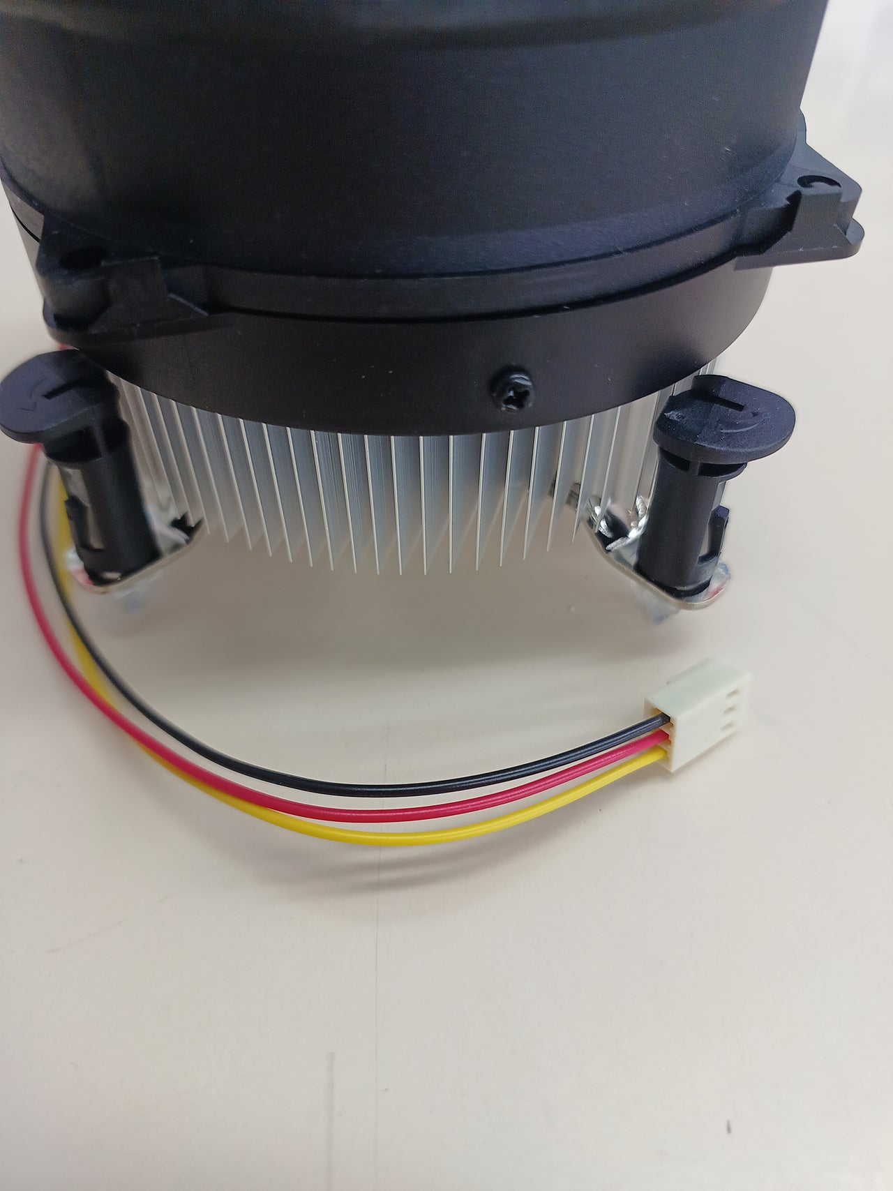 Ventilador disipador bajo perfil 1U Socket 775 StarTech