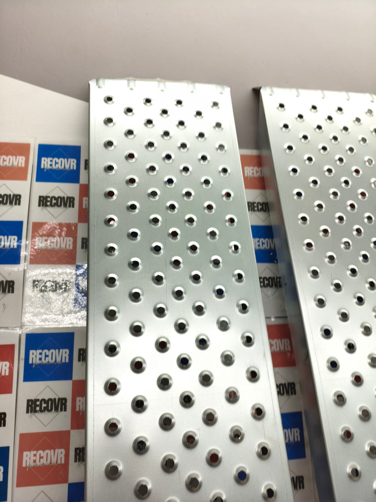 Rampas de carga VOUNOT de acero galvanizado para moto 400 kg (2 unidades)