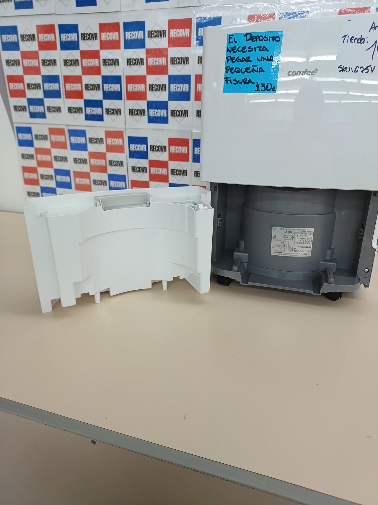 Deshumidificador 20L/día WiFi Alexa Depósito 3L Comfee