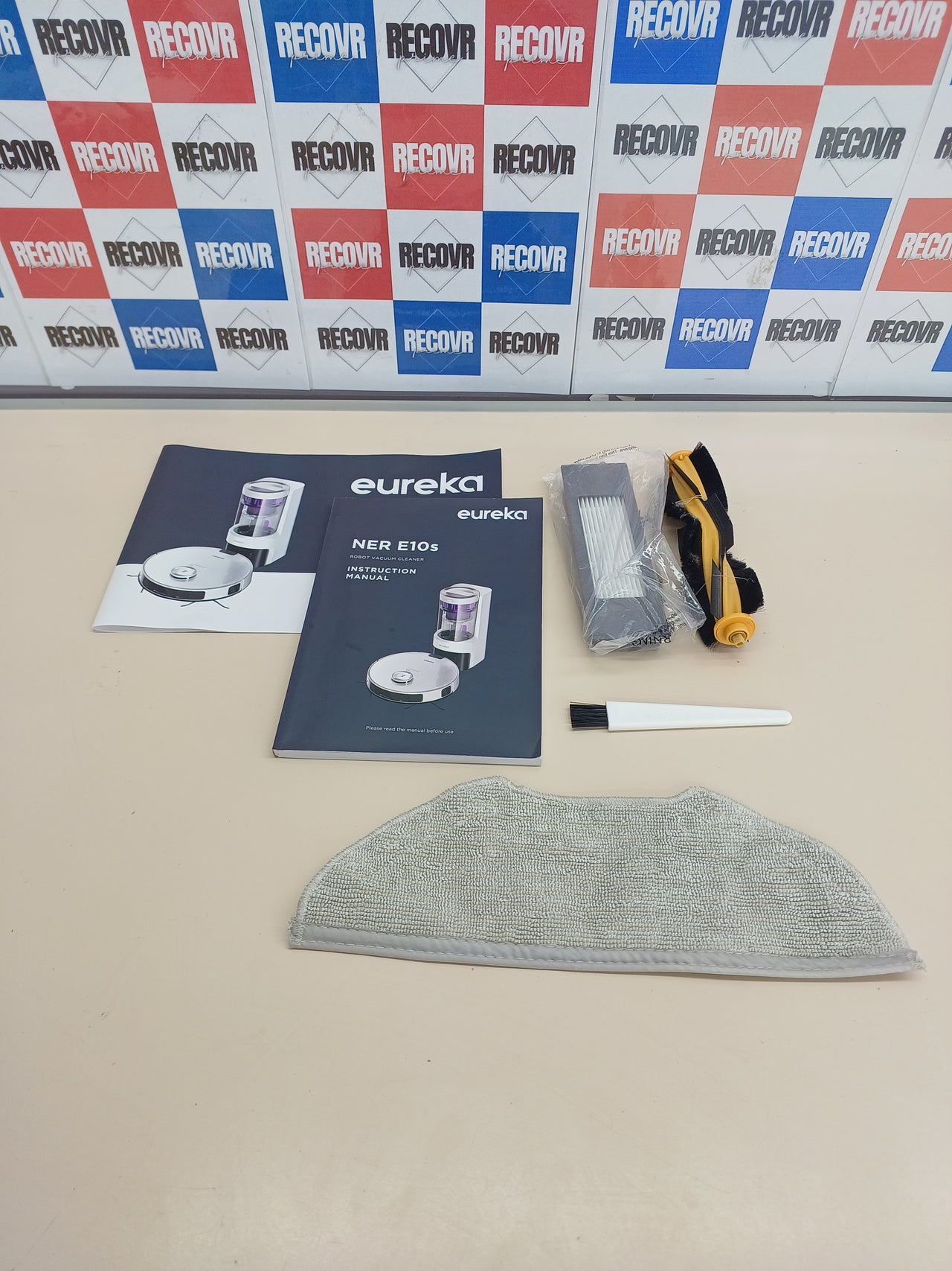 Robot Aspirador y Fregasuelos EUREKA NERE10s