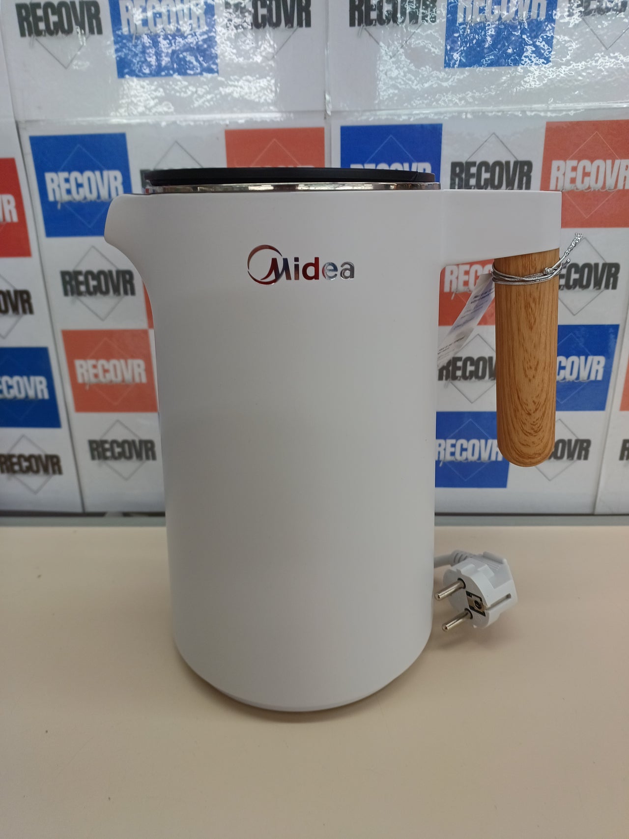 Hervidor eléctrico 1,5 L 2200W temp regulable – Midea