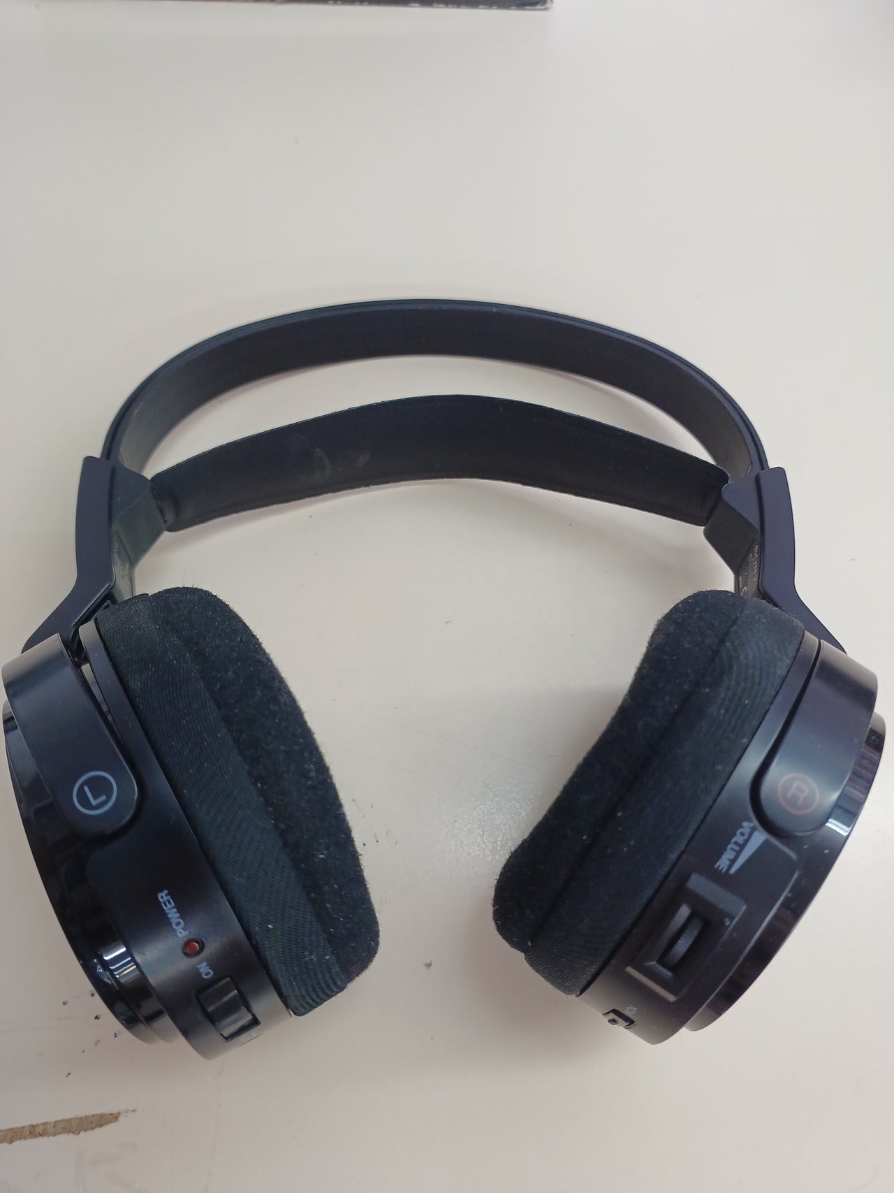 Auriculares inalámbricos Sony MDR-RF811RK de diadema