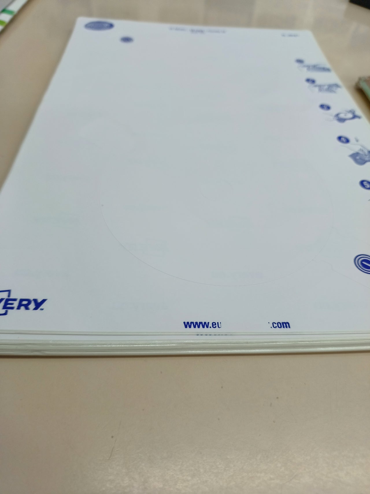 Etiquetas adhesivas CD inkjet 50 ud Avery J8676-25