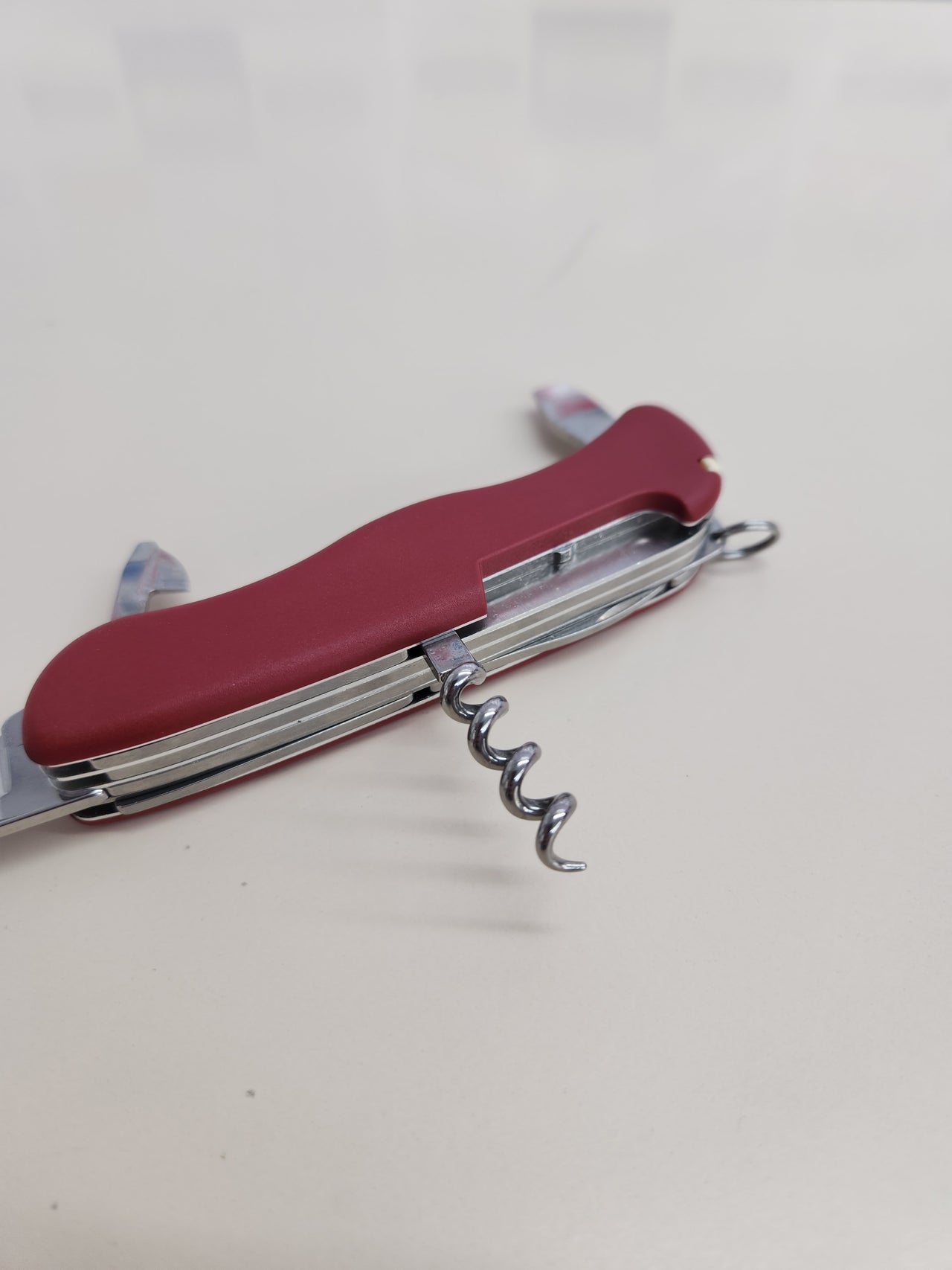 Navaja suiza 14 funciones Victorinox Outrider