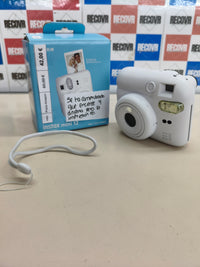 Cámara instantánea Fujifilm Instax Mini 12 blanca