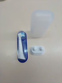 Thumbnail for Cepillo dental eléctrico iO9 blanco con estuche de viaje Oral-B