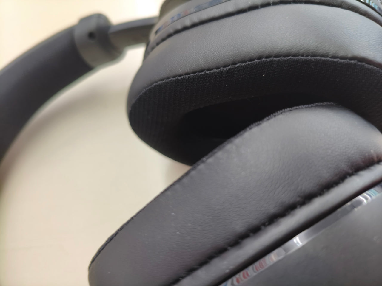 Auriculares gaming con licencia oficial para PS5 y PS4,