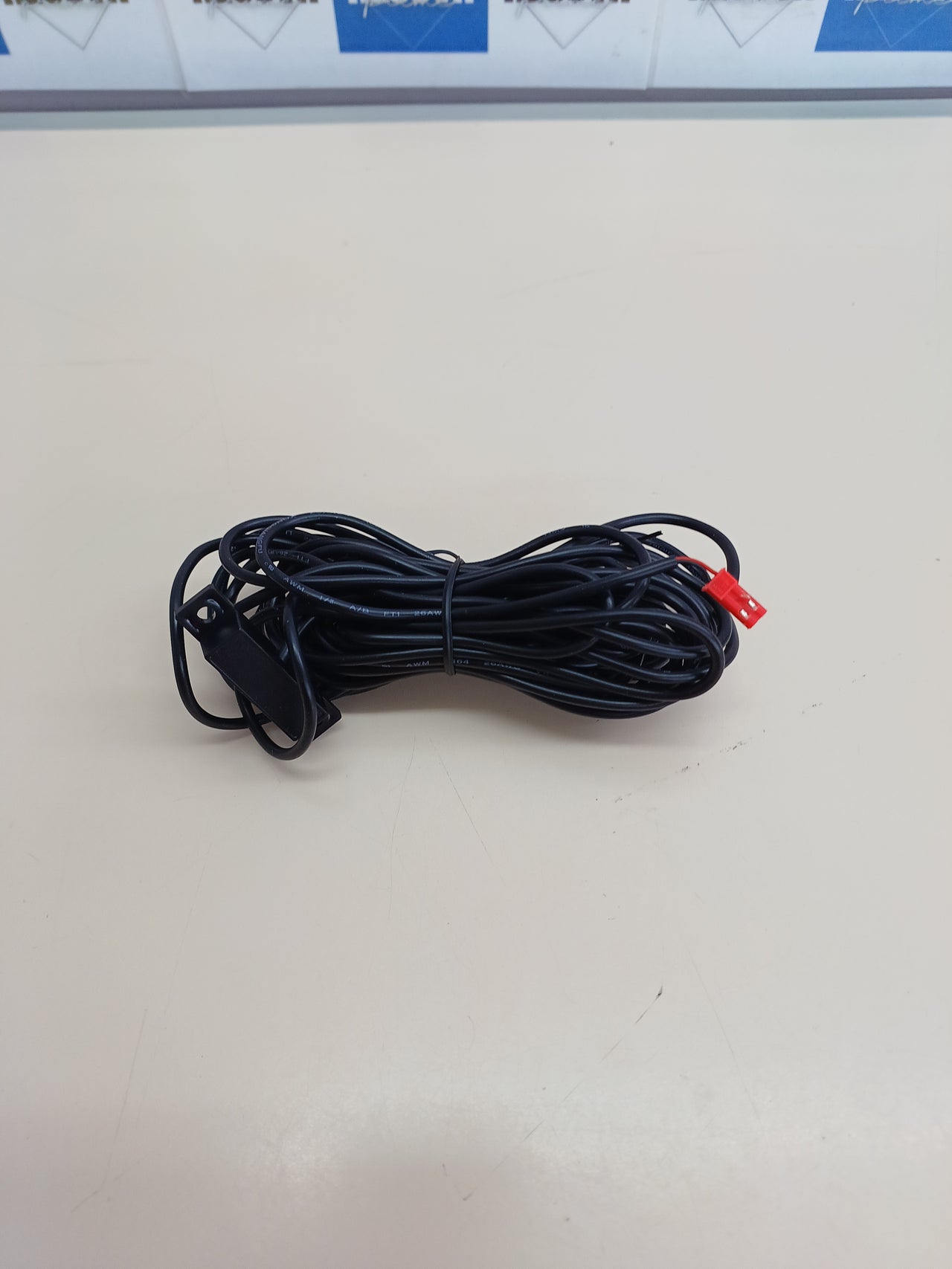 Controlador WiFi puerta garaje Alexa Google