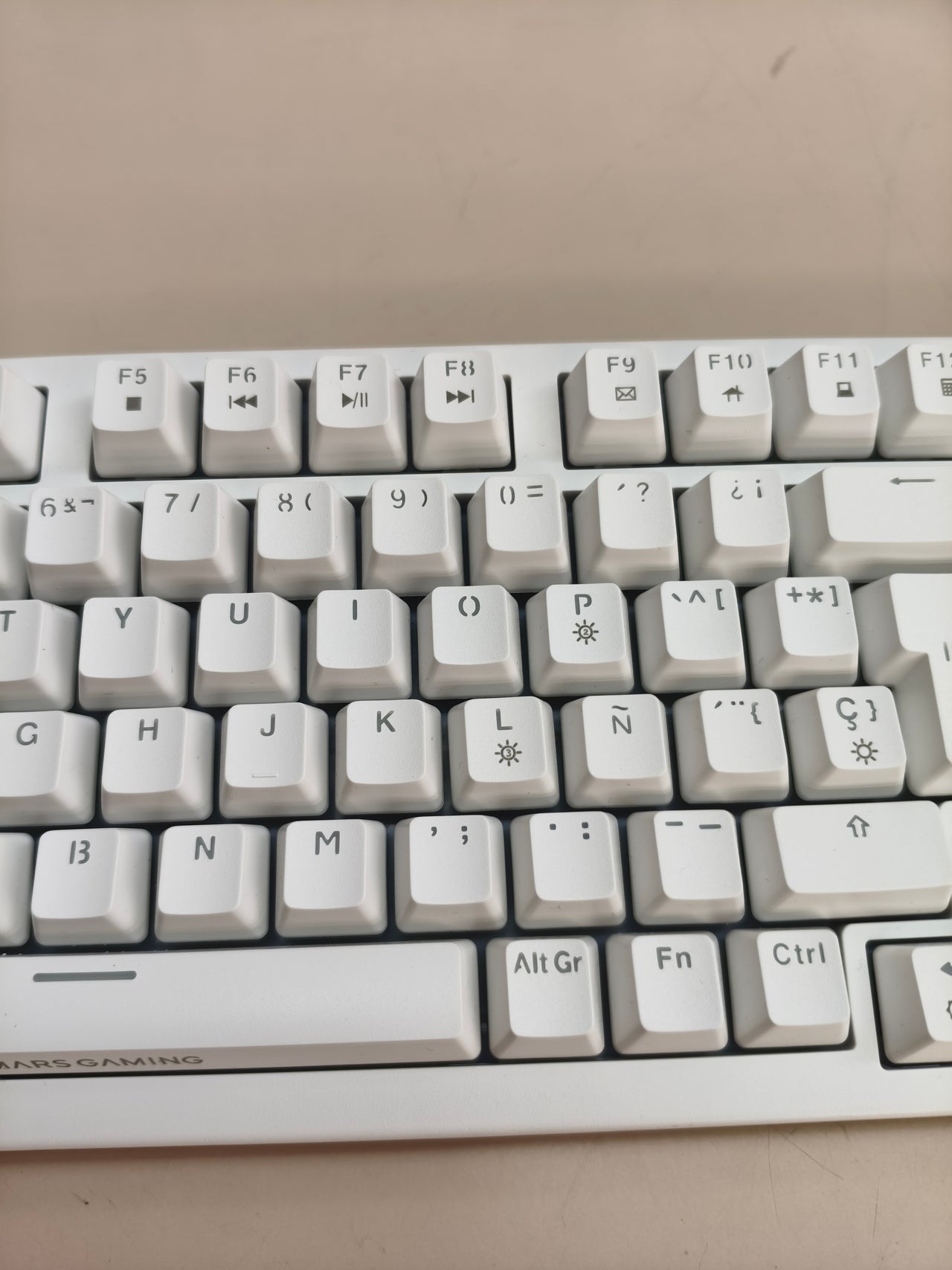Teclado mecánico gaming Mars Gaming MKPRO