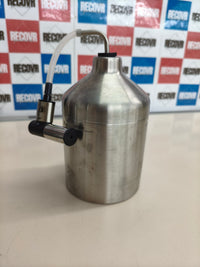 Jarra de leche para espumar y vaporizar.