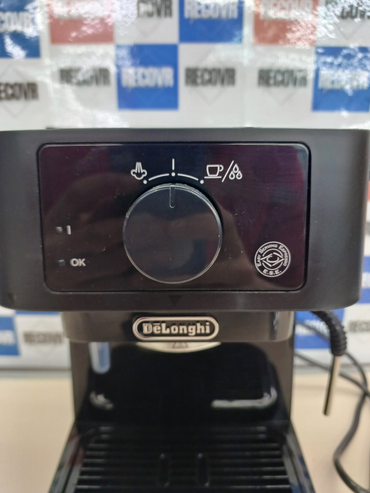Cafetera espresso bomba 15 bares 1100 W 1 L – De'Longhi