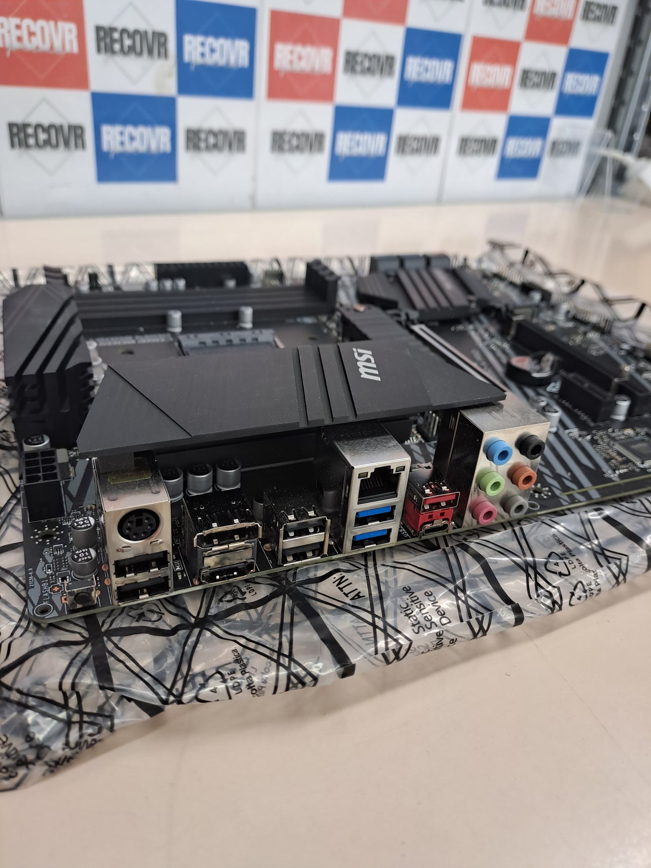 Placa base MSI B550 para procesadores AMD Ryzen AM4