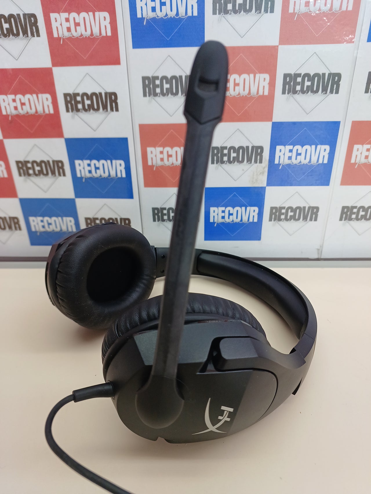 Auriculares gaming 7.1 con mic cancelación - HyperX Cloud Stinger S