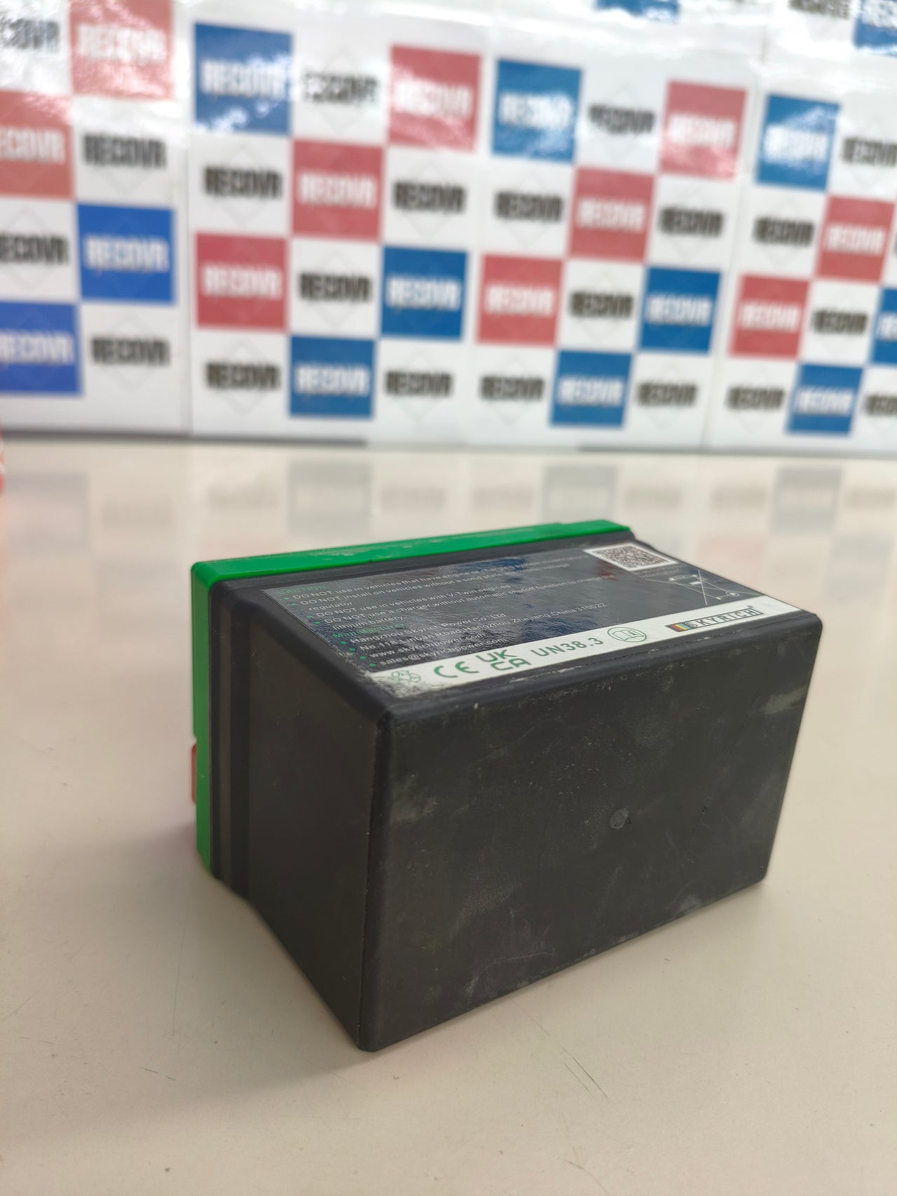 Batería de arranque Skyrich HJTZ5S-FP 12V de litio