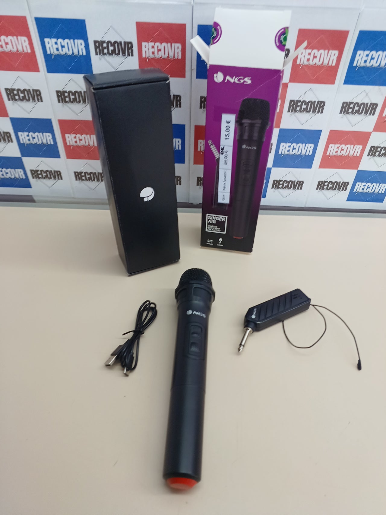 Micrófono inalámbrico vocal plug&play 20 m - NGS Singer Air