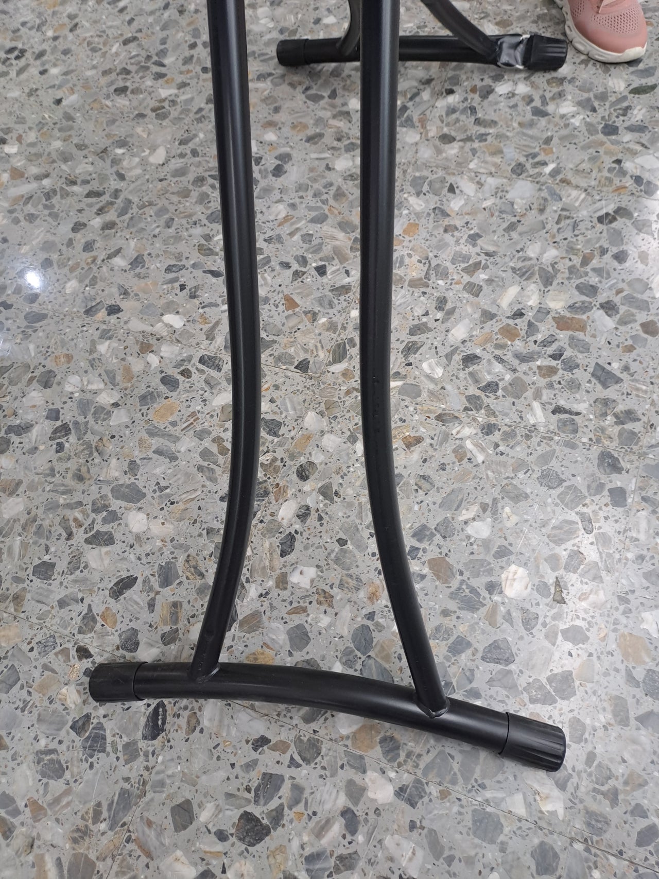 Tabla planchar resistente algodón altura regulable – Cecotec