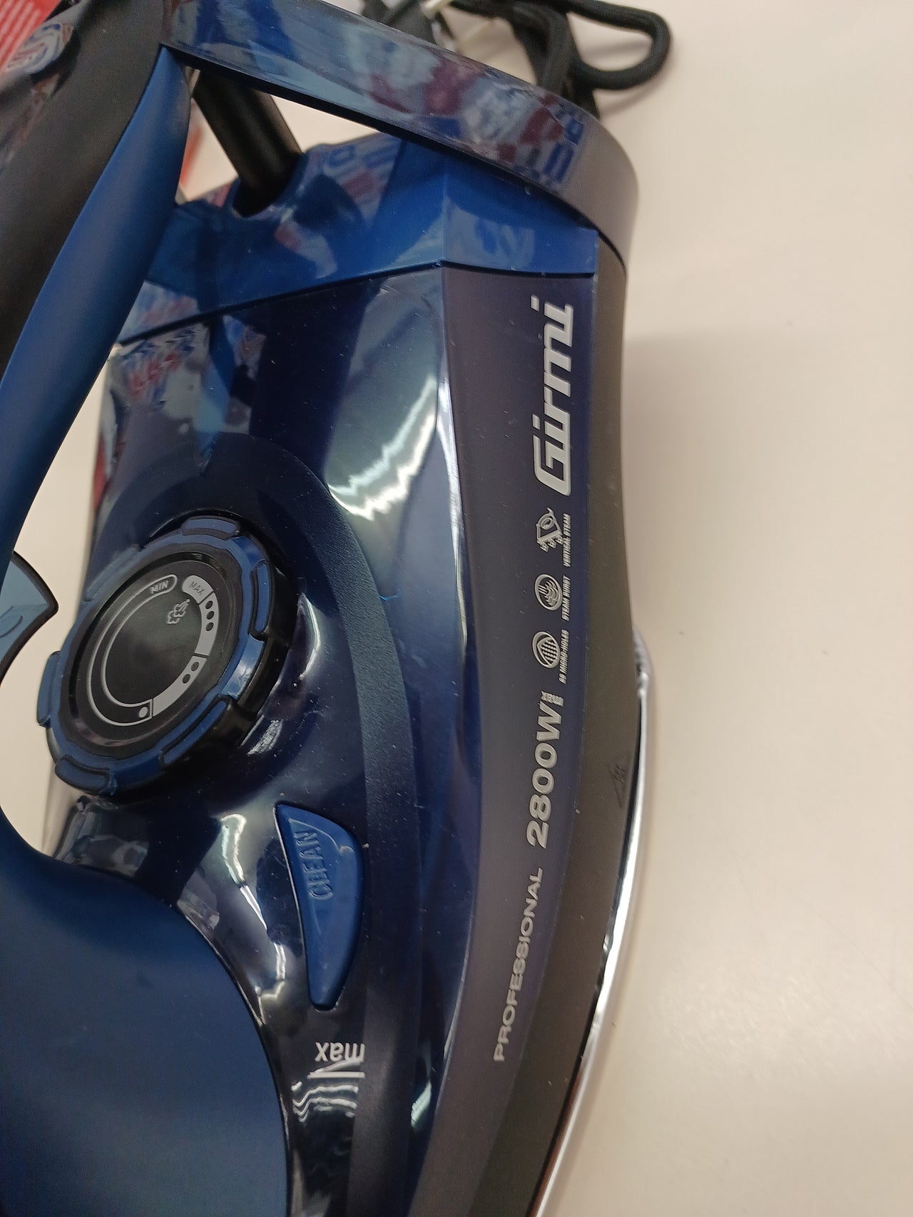 Girmi ST62 Plancha de Vapor 2800 W, Golpe de Vapor 140g/minuto, Capacidad 380cc, Antigoteo, Función Autolimpieza, Suela Acero Inoxidable