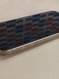 iPhone 15 Pro 128GB Natural Titanium