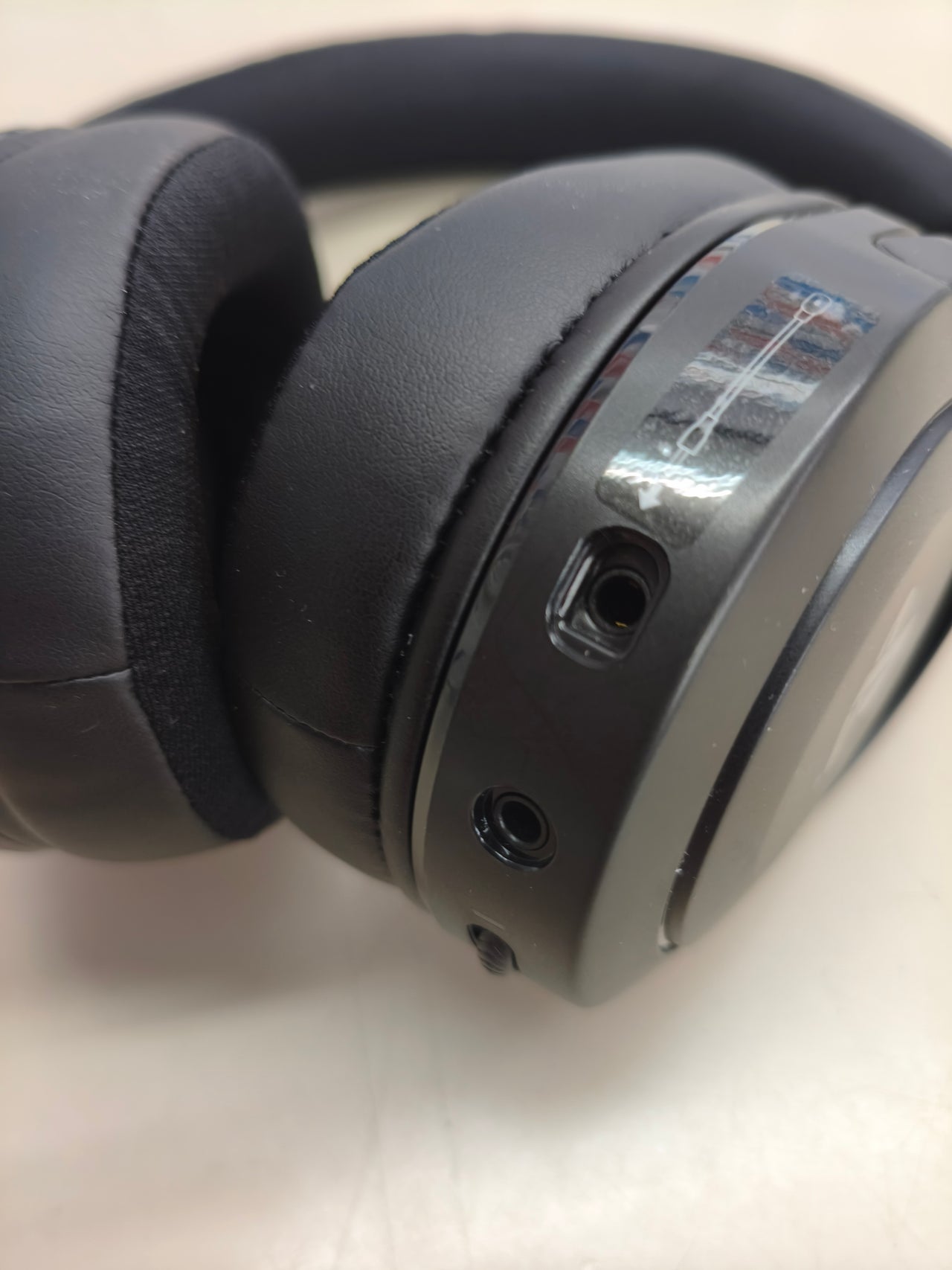 Auriculares gaming con licencia oficial para PS5 y PS4,