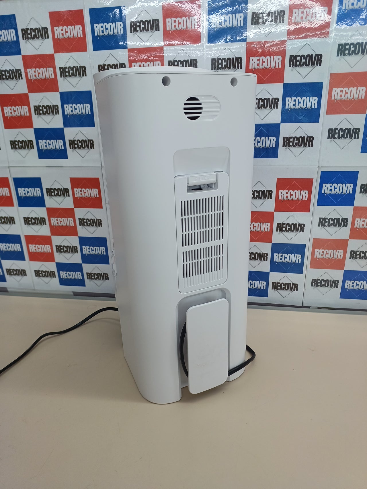 Robot aspirador 4000 Pa LiDAR 180 min autovaciado Eureka