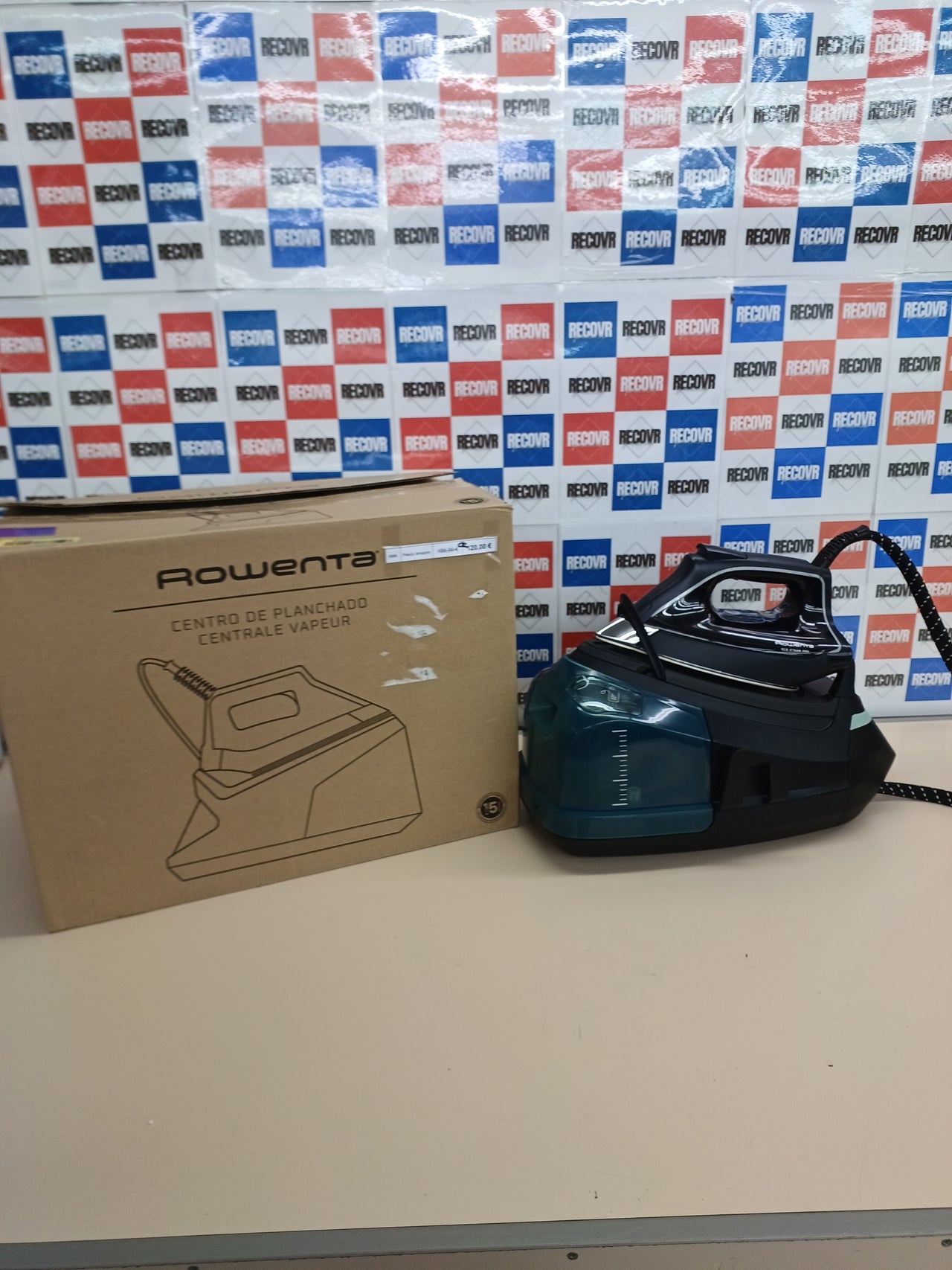 Centro de planchado vapor potente y eco, depósito 1,1 L - Rowenta Eco Steam Pro