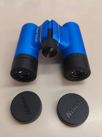 NIKON Aculon T02, prismáticos 8x21, azules