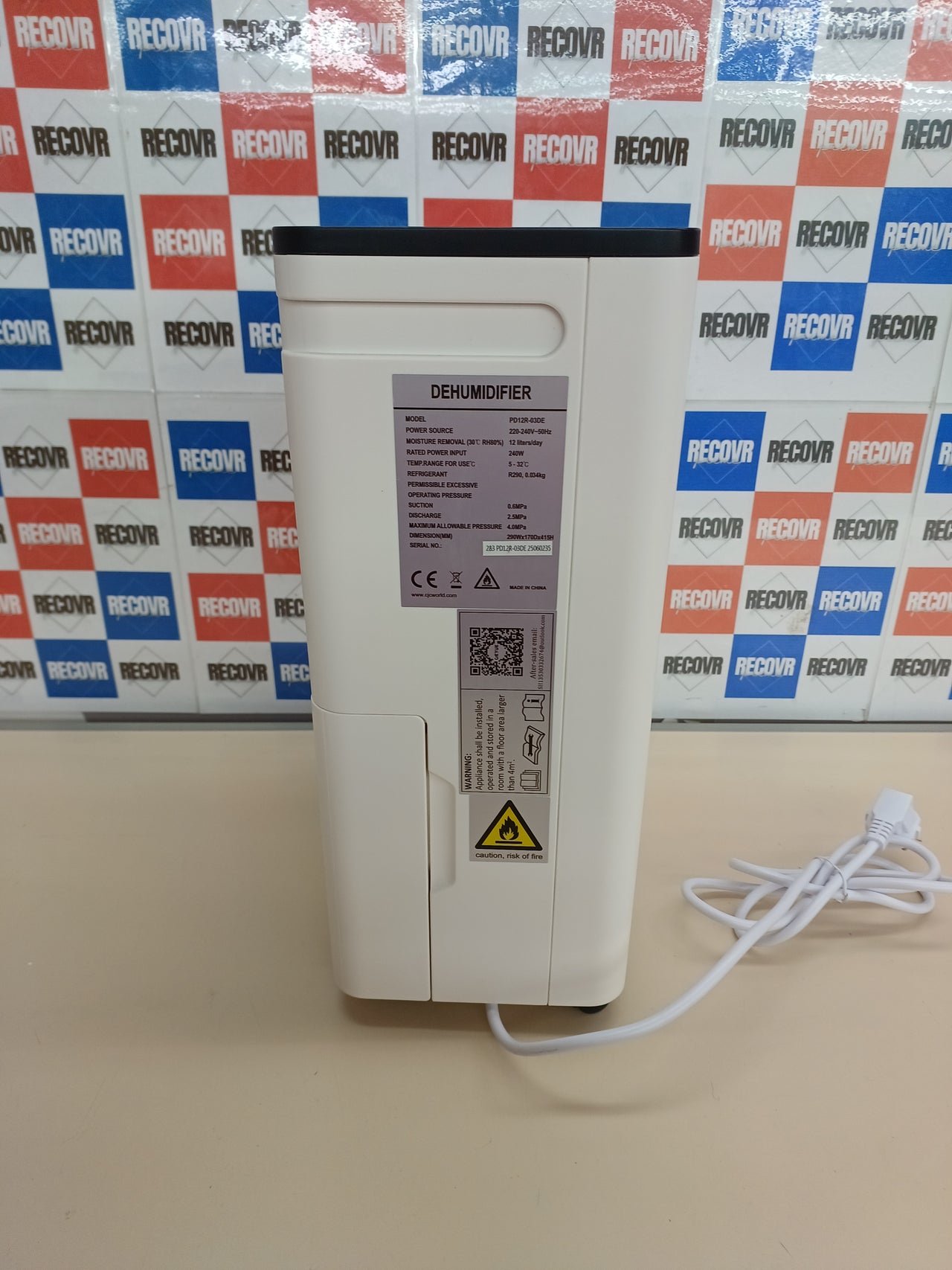 Deshumidificador 12L Digital para Hogar 40m²