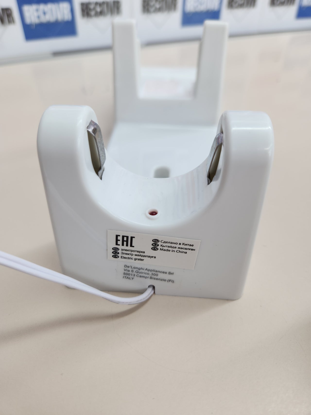 Rallador Queso 1500 mAh, inalámbrico, 2 Rodillos de Acero Inoxidable incluidos, 1 kg de Queso con Recambio, Rallador para Muchos Ingredientes,  Blanco Ariete Gratì Metal 44,