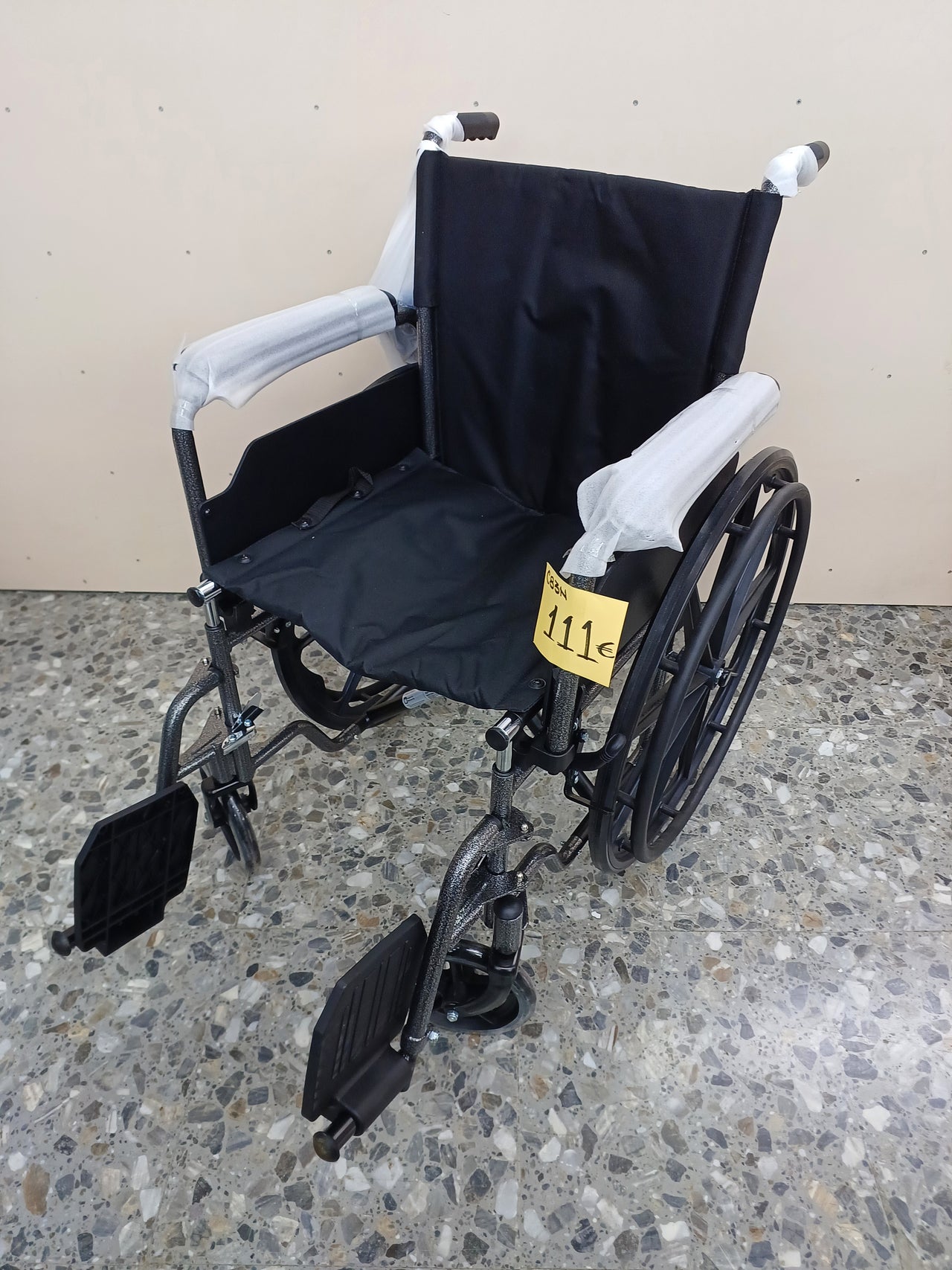 Silla de ruedas plegable 46cm Mobiclinic S220