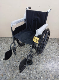 Thumbnail for Silla de ruedas plegable 46cm Mobiclinic S220