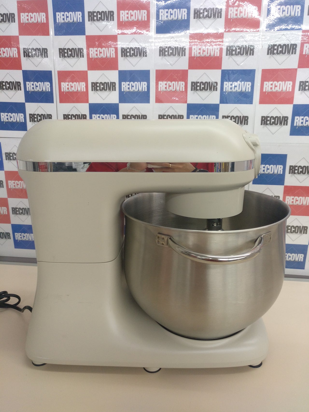 Amasadora planetaria, 2200W Max, 8 litros, 6 velocidades, Girmi IM50