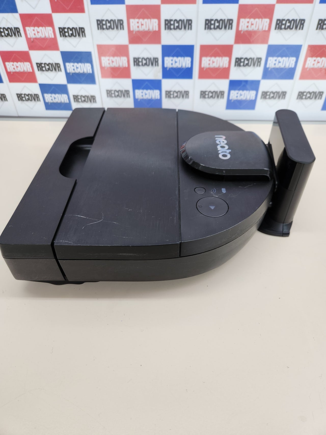 Robot Aspirador Neato D9 200 min autonomía 0,7L