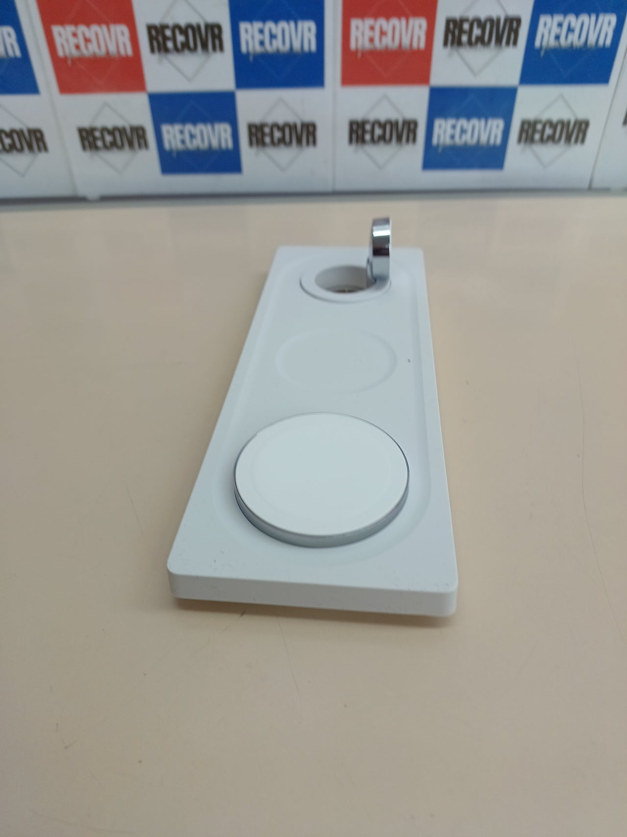 Cargador MagSafe 3 en 1 rápido y portátil - Belkin