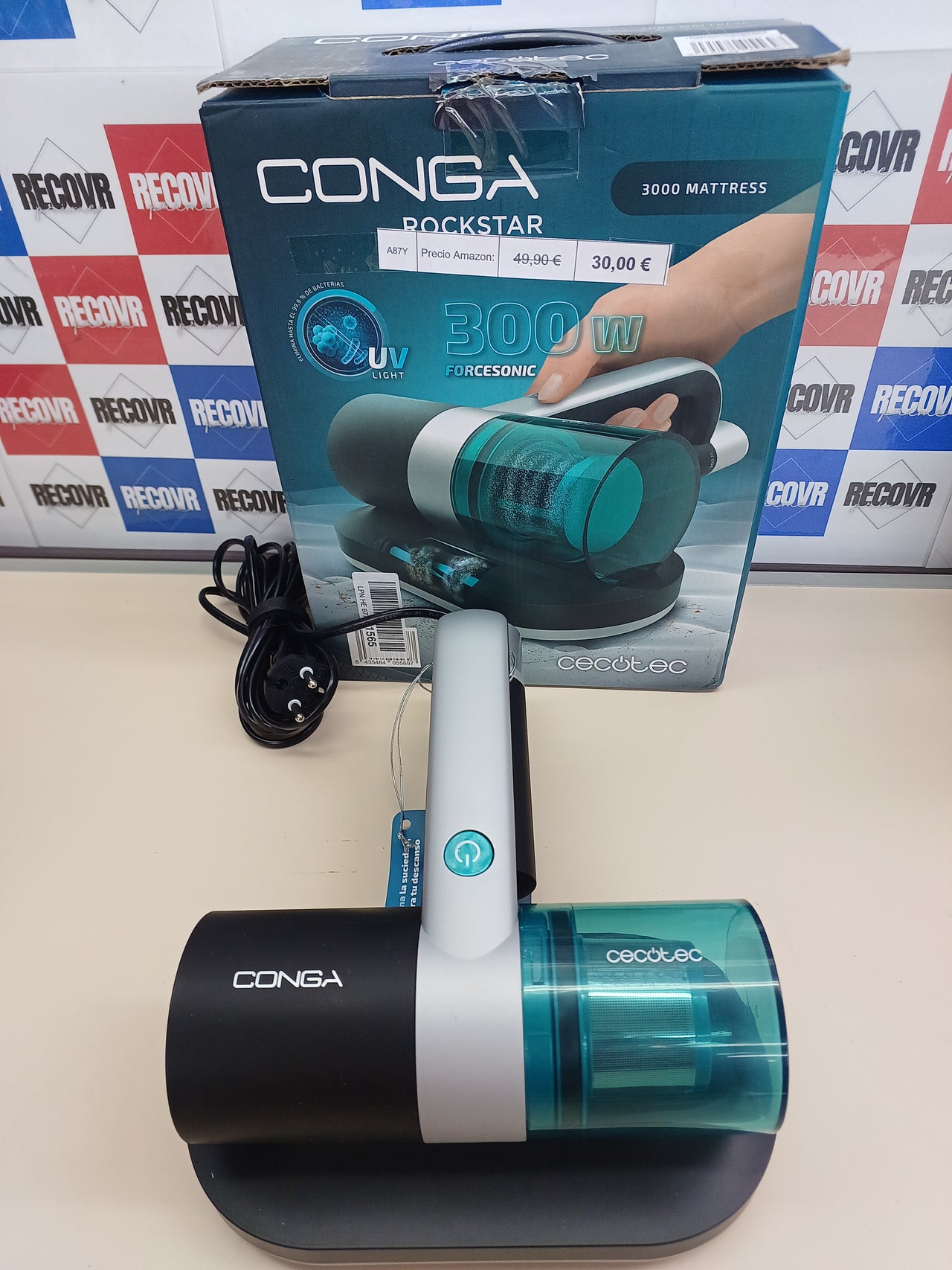 Aspirador Colchones 300W Tapicerías Conga Rockstar 3000 Mattress.  10 kPa, Luz Ultravioleta UV-C, Tecnología con Cepillo Motorizado, Tecnología de Aire Caliente Cecotec