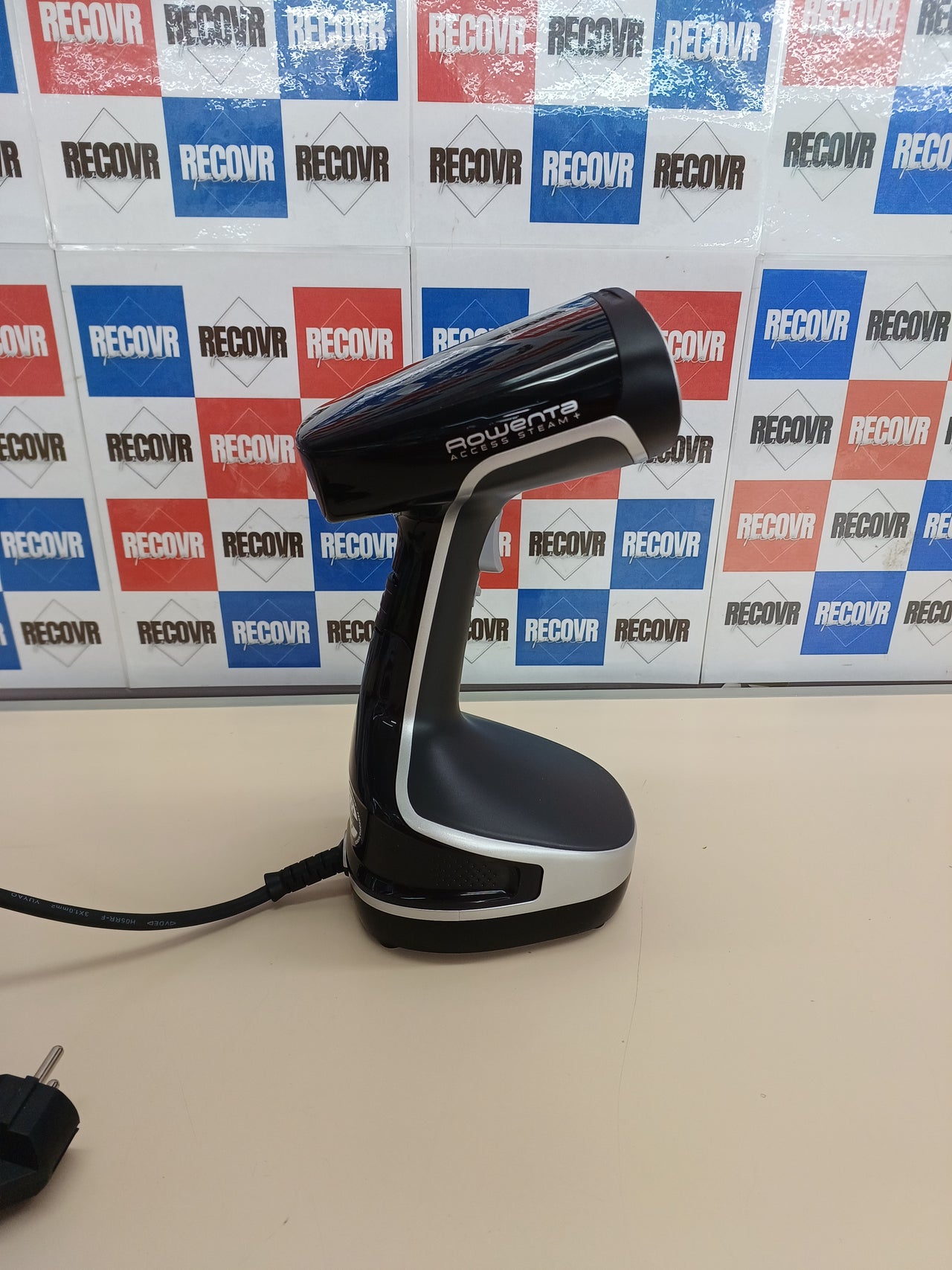 Plancha Vertical Rowenta Access Steam+ DR8150 1600W