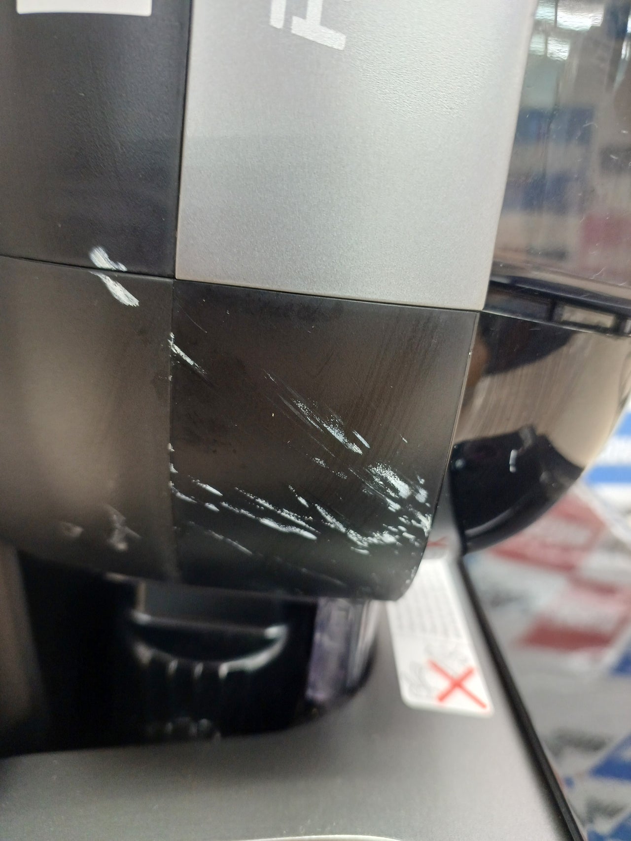 Aspiradora fregona sin cable 21600 Pa 38 min autolimpieza Eureka