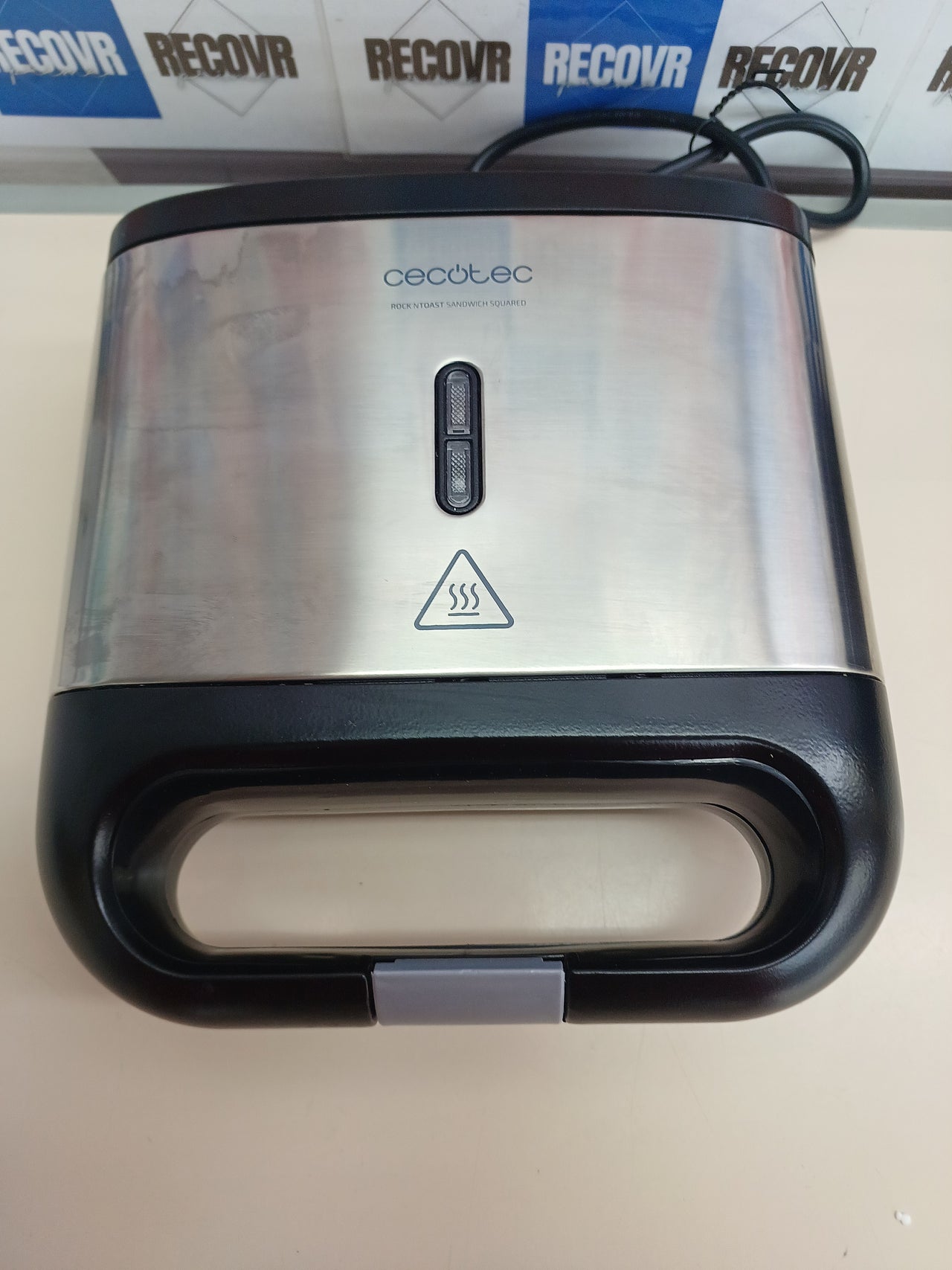 Sandwichera 750 W 2 sándwiches acero inox RockStone - Cecotec