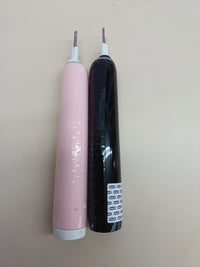 Thumbnail for Oral-B Pro 3 3900N Cepillos de Dientes Eléctricos (Pack de 2) con Mango Recargable y Cabezal de Recambio, Diseñado Por Braun, Regalos Orginales para Mujer y Hombre - Negro y Rosa
