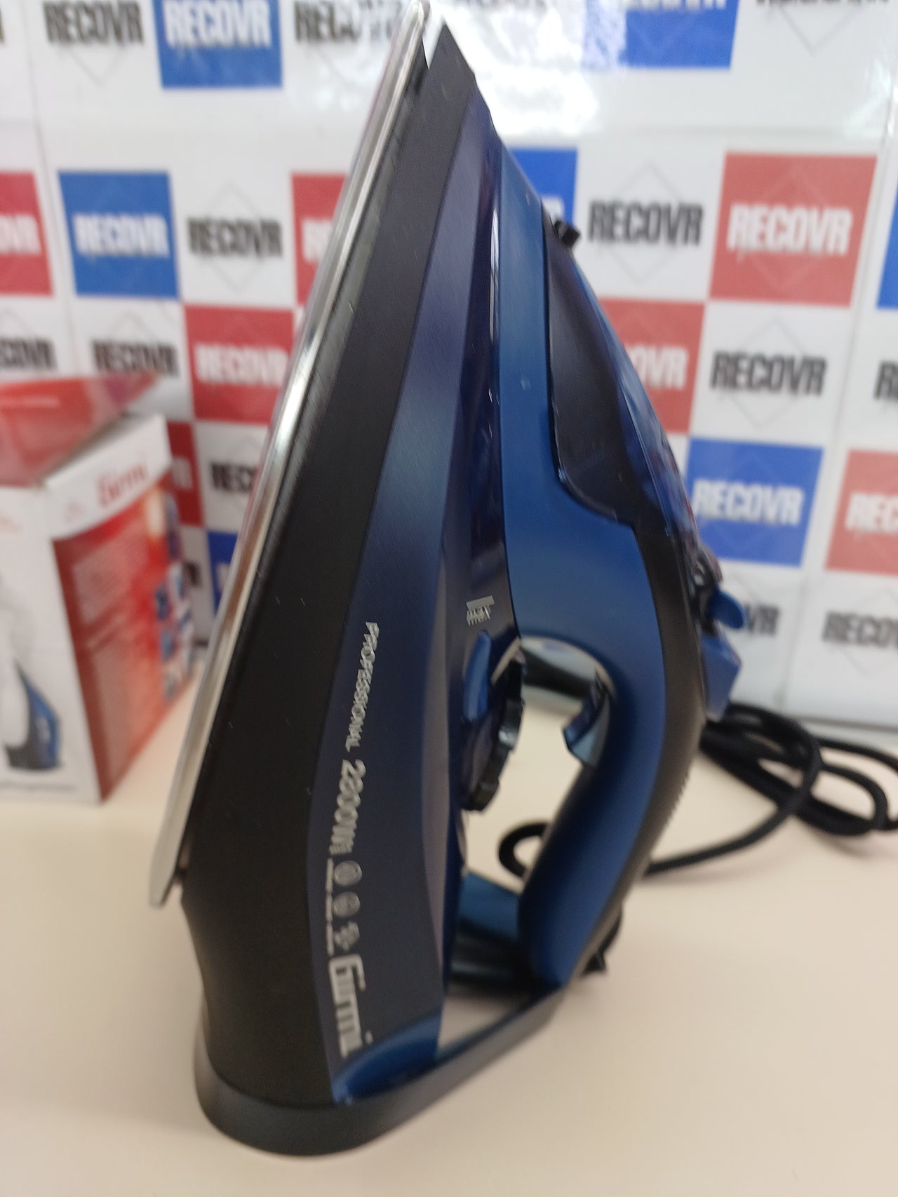 Girmi ST62 Plancha de Vapor 2800 W, Golpe de Vapor 140g/minuto, Capacidad 380cc, Antigoteo, Función Autolimpieza, Suela Acero Inoxidable