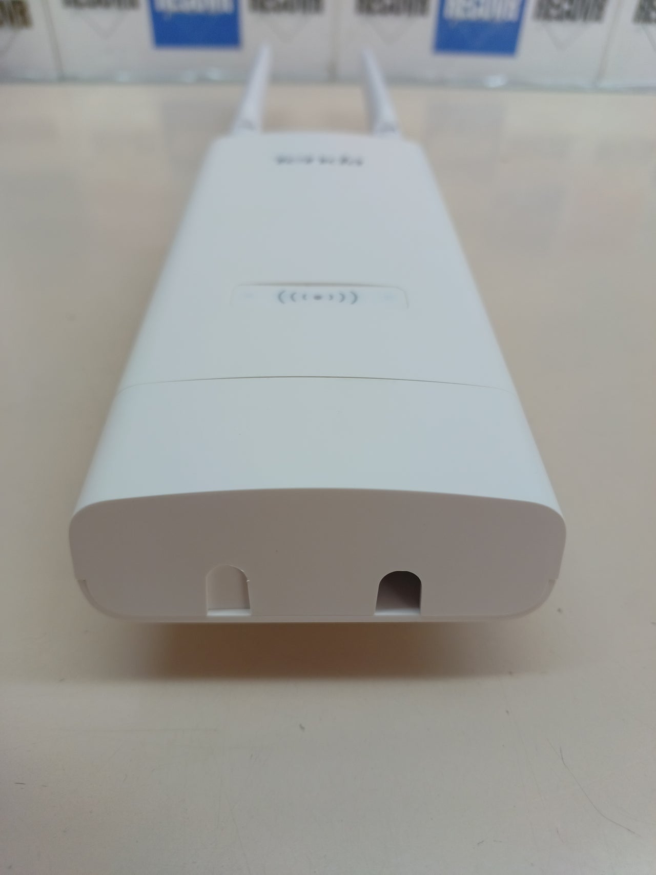 Punto de acceso Wi-Fi exterior Tenda OAP1200 AC1200