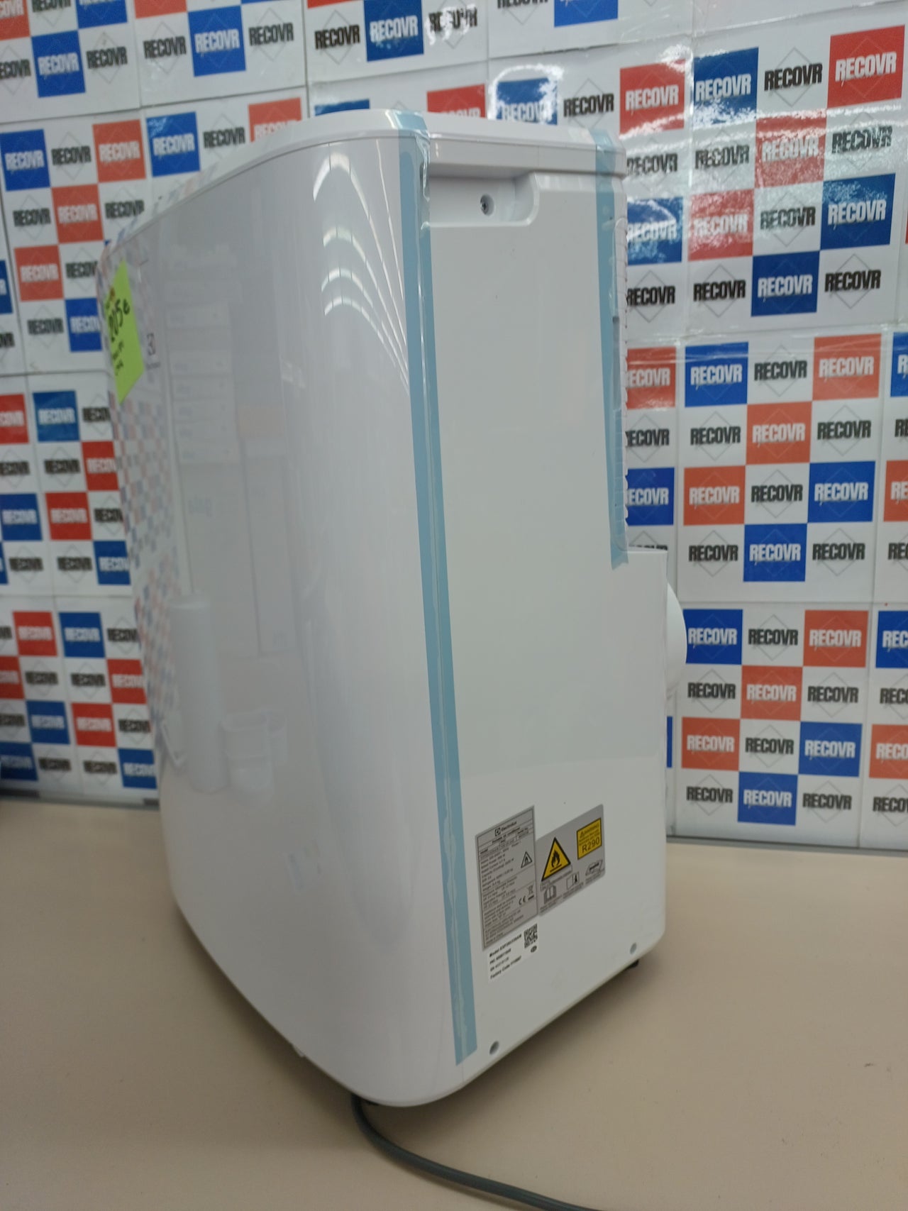 Aire acondicionado portátil 9000 BTU WiFi silencioso Electrolux